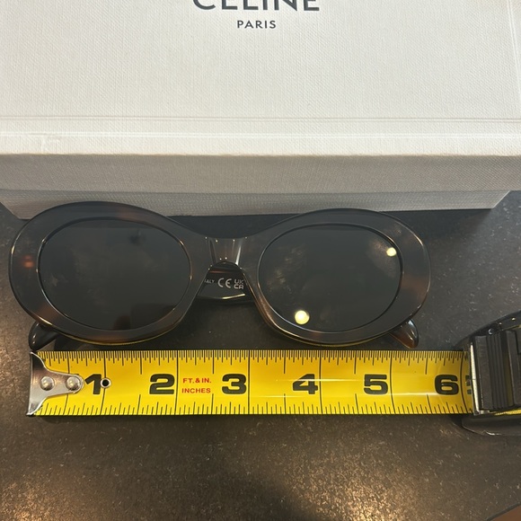 Celine Triomphe Oval Sunglasses In Acetate - NIB - Picture 9 of 13